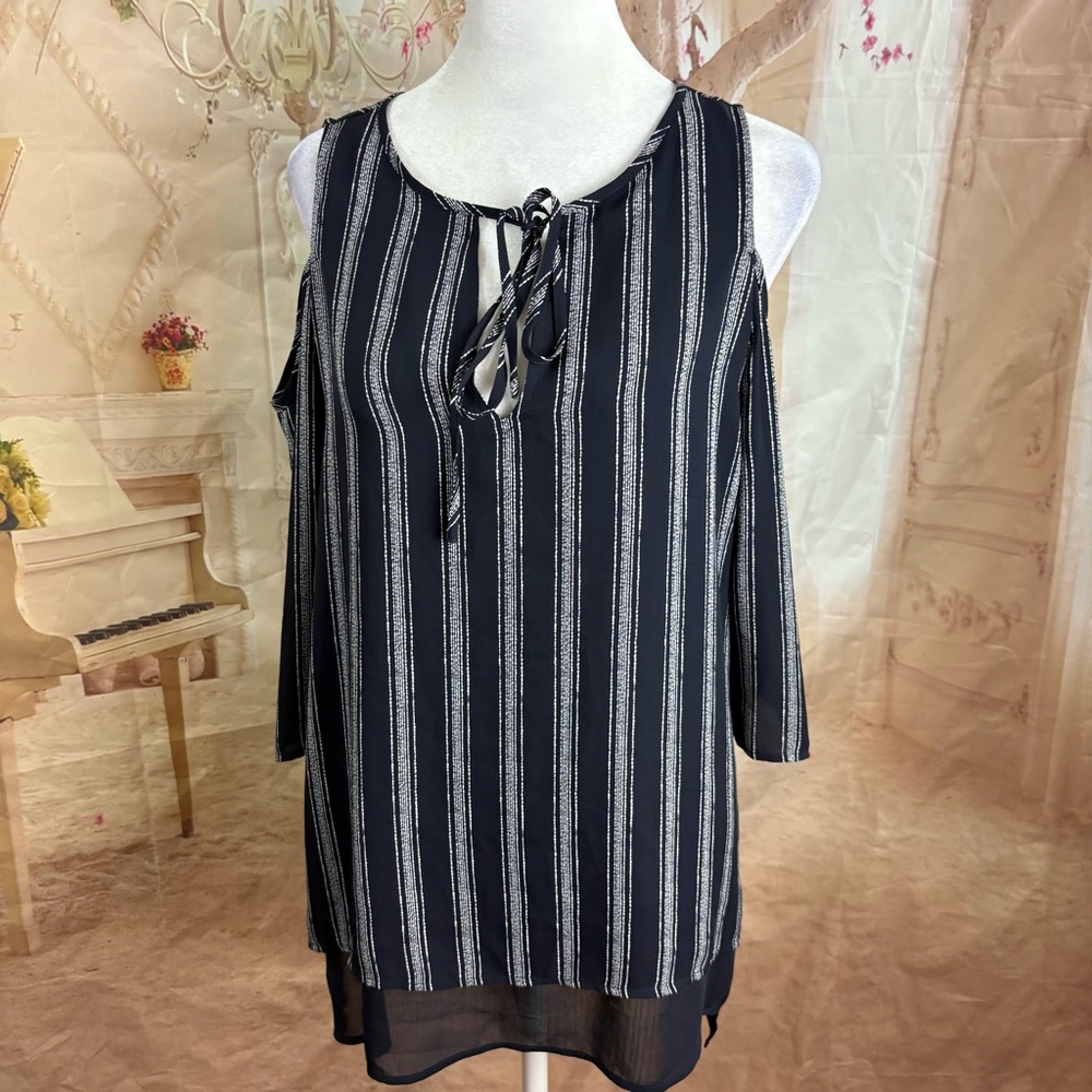 NEW The Limited Navy Cold Shoulder Striped Top